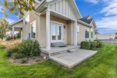 12711 S City Park Way, Riverton, UT 84065 - Photo 7