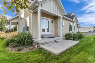 12711 S City Park Way, Riverton, UT 84065 - Photo 7