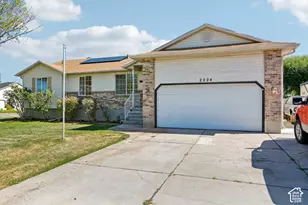 2224 N 3000 W, Clinton, UT 84015 - Photo 3