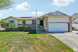 2224 N 3000 W, Clinton, UT 84015 - Photo 1