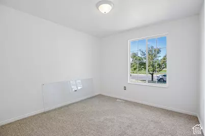 2224 N 3000 W, Clinton, UT 84015 - Photo 15