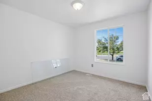 2224 N 3000 W, Clinton, UT 84015 - Photo 15