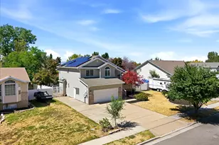 2041 N 750 W, Clinton, UT 84015 - Photo 31
