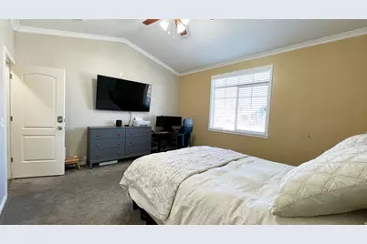 2246 W Mackay Ln S, Taylorsville, UT 84129 - Photo 27