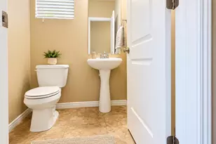 2246 W Mackay Ln S, Taylorsville, UT 84129 - Photo 9
