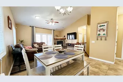 2246 W Mackay Ln S, Taylorsville, UT 84129 - Photo 19