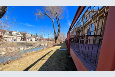 2246 W Mackay Ln S, Taylorsville, UT 84129 - Photo 11