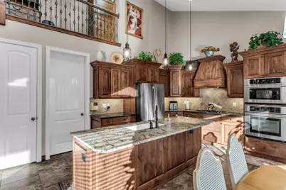 973 E Taliesen Cv S #303, Midvale, UT 84047 - Photo 11