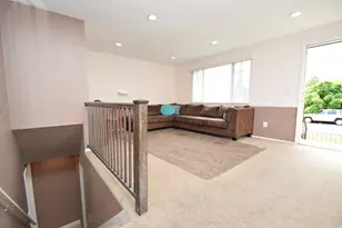 139 S 300 W, Kaysville, UT 84037 - Photo 3