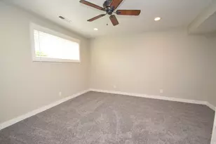 139 S 300 W, Kaysville, UT 84037 - Photo 15