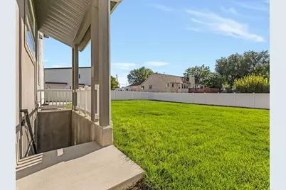 1188 W Marinwood Ave S, Taylorsville, UT 84123 - Photo 35