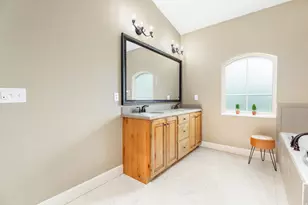 914 N 940 W, Orem, UT 84057 - Photo 7
