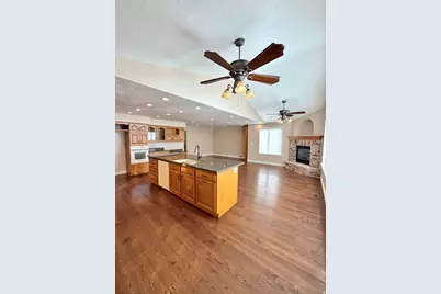 1959 N 150 E, Centerville, UT 84014 - Photo 9