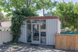 650 N 300 W, Salt Lake City, UT 84103 - Photo 21