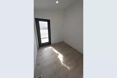 356 N 100 W, Provo, UT 84601 - Photo 11