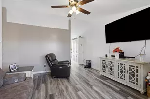 612 E Barbed Wire Dr, Grantsville, UT 84029 - Photo 13