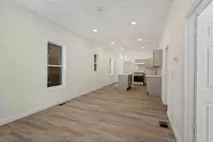 332 S 900 W, Salt Lake City, UT 84104 - Photo 11