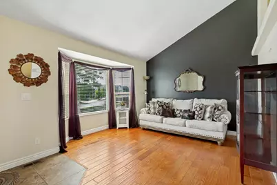 5698 S Trowbridge Way W, Salt Lake City, UT 84118 - Photo 5