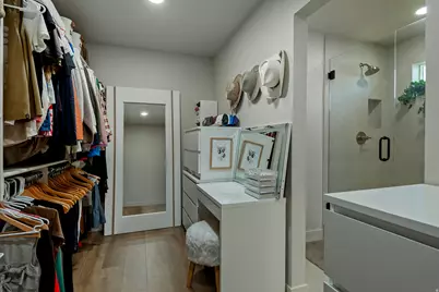 9652 S 2720 E, Sandy, UT 84092 - Photo 19