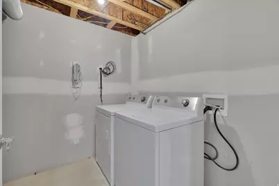 673 E 2100 N, North Logan, UT 84341 - Photo 45