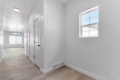576 W Williams Ln, Grantsville, UT 84029 - Photo 7