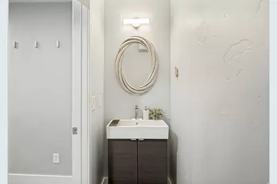 10711 S Oquirrh Rd, South Jordan, UT 84009 - Photo 15