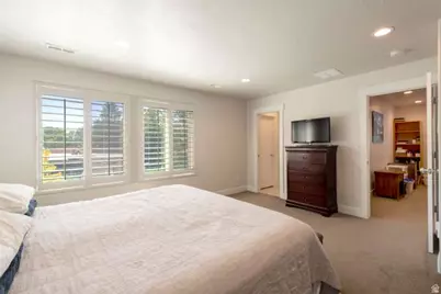 2274 E 4160 S, Holladay, UT 84124 - Photo 25