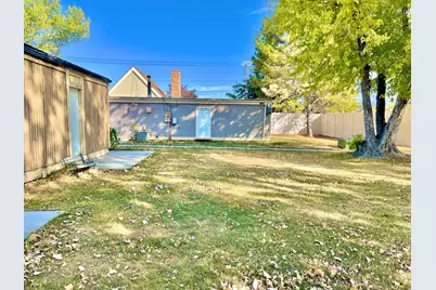 5934 S Cougar Ln W, Kearns, UT 84118 - Photo 23