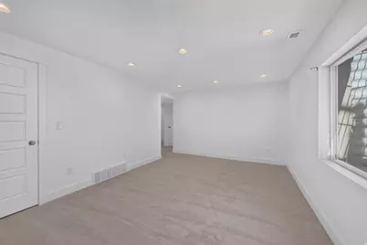 921 S Chestnut Dr, Fruit Heights, UT 84037 - Photo 29