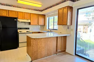 865 E 575 N, Layton, UT 84041 - Photo 3