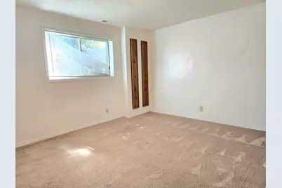 865 E 575 N, Layton, UT 84041 - Photo 23