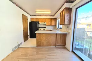 865 E 575 N, Layton, UT 84041 - Photo 9