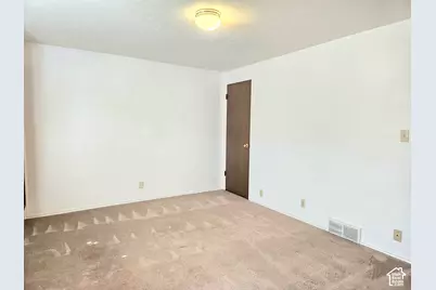 865 E 575 N, Layton, UT 84041 - Photo 21