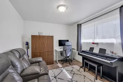 3068 W Don Francisco Dr, Taylorsville, UT 84129 - Photo 13