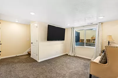 1714 S 1450 W, Woods Cross, UT 84087 - Photo 17