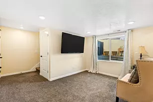 1714 S 1450 W, Woods Cross, UT 84087 - Photo 17