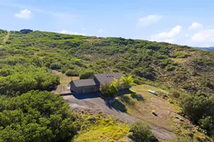 2970 Spring Hill Dr, Coalville, UT 84017 - Photo 3