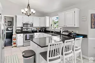 1013 S 200 W, Orem, UT 84058 - Photo 17