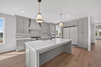 661 S 1600 W #2, Lehi, UT 84043 - Photo 3