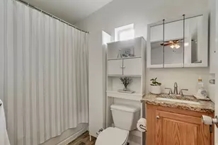 889 W Storm Mountain Dr S, Taylorsville, UT 84123 - Photo 9