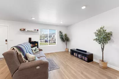 108 N Kelp Ln #2308, Saratoga Springs, UT 84045 - Photo 3