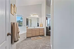 4838 W Cherry Laurel Ln S, West Jordan, UT 84081 - Photo 31