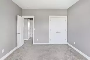 45 N Village Park Dr E, Layton, UT 84041 - Photo 25