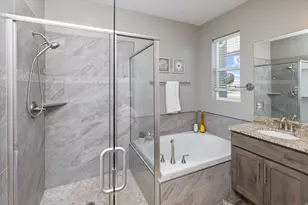 45 N Village Park Dr E, Layton, UT 84041 - Photo 19