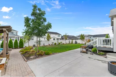 3864 W Safflower Dr, Lehi, UT 84043 - Photo 33