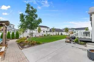 3864 W Safflower Dr, Lehi, UT 84043 - Photo 33