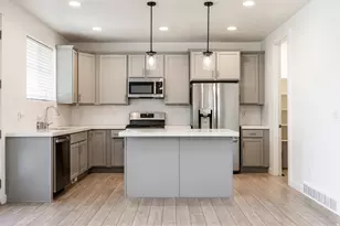 405 W 3175 N, Lehi, UT 84043 - Photo 5