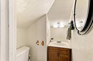 653 S Egli Ct E, Salt Lake City, UT 84102 - Photo 19