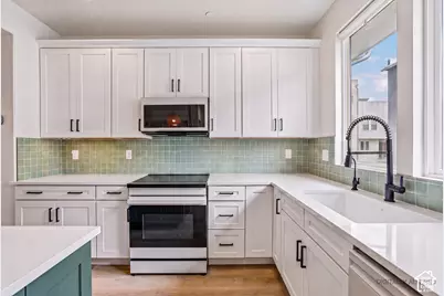 5297 W Center Field Dr, South Jordan, UT 84009 - Photo 15