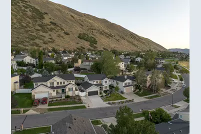 462 E Parowan Way, Draper, UT 84020 - Photo 11
